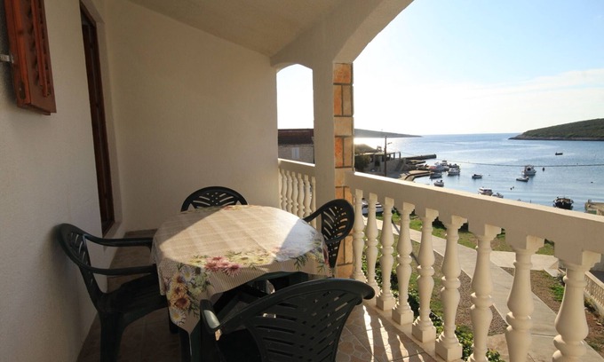 Rukavac Apartamento | Apartamento para dos personas en la playa Rukavac, Vis (A-1154-d)