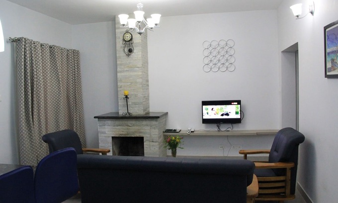 Stone House Area Apartamento | Apartamento de dos dormitorios - Nilgiri @ Dos Mares Residence