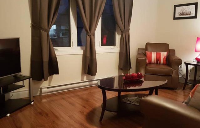 Downtown Gatineau Apartamento | Two-Bedroom Apartment Sweet #4 by Amazing Property Rentals