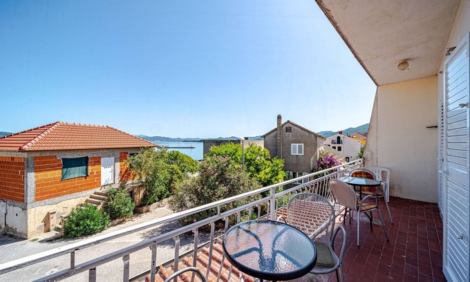 Drace Apartamento | Apartamento para dos personas con balcón y vista al mar Drace, Peljesac (A-14019-b)