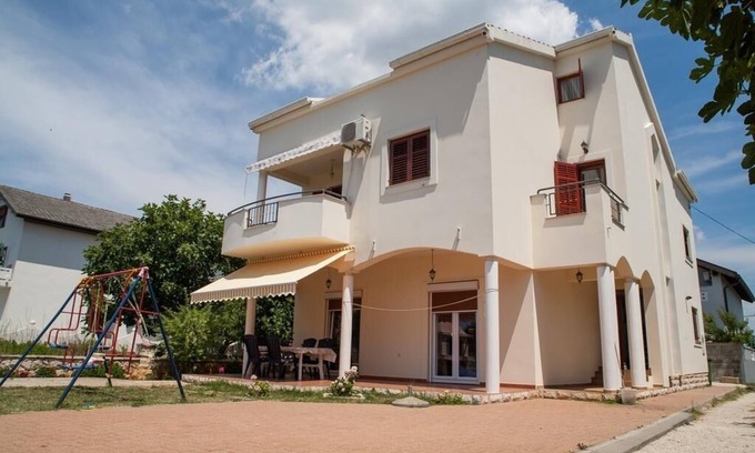 Sukosan Apartamento | Apartamento para dos personas con terraza y vista al mar Sukosan, Zadar (A-12313-b)