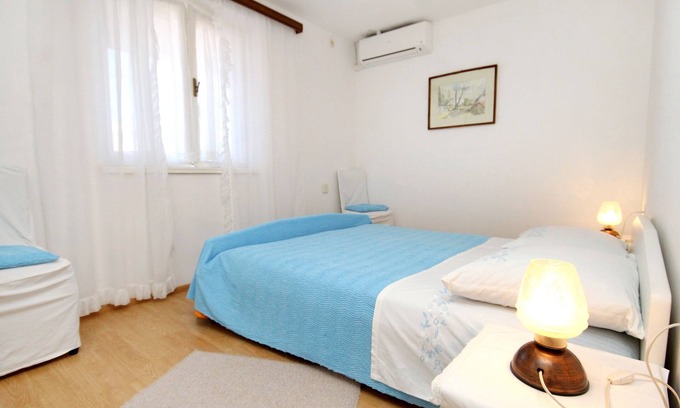 Vrboska Apartamento | Apartamento para dos personas con terraza y vista al mar Vrboska, Hvar (A-541-a)