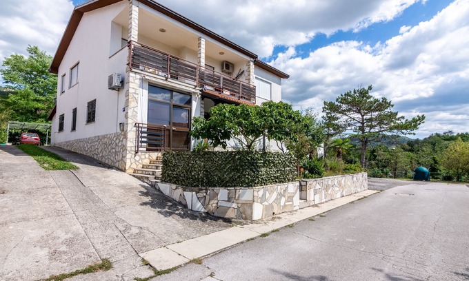 Sveti Martin Apartamento | Two bedroom apartment with terrace Buzet, Sredisnja Istra (A-17562-a)