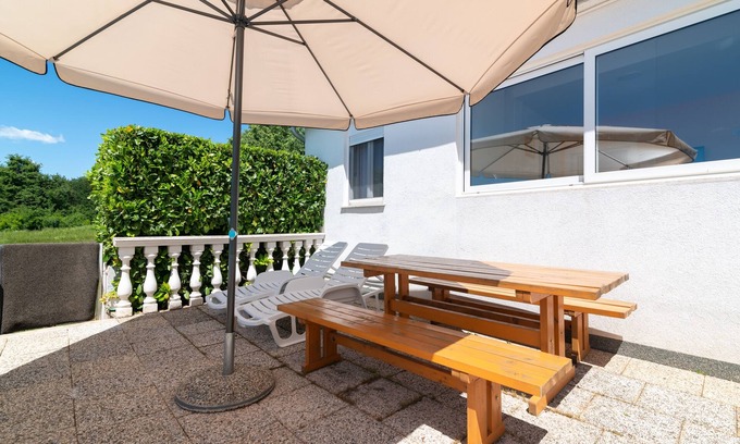 Cancini Apartamento | Two bedroom apartment with terrace Cancini, Poreč (A-24335-b)