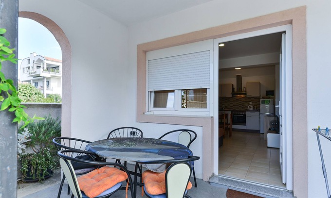 Zadar Apartamento | Apartamento para dos personas con una terraza Zadar (A-20037-b)
