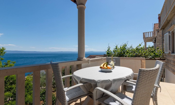 Selca Apartamento | Apartamento para dos personas con terraza y vista al mar Puntinak, Brac (A-718-d)