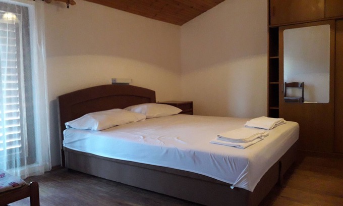Suha Punta Apartamento | Apartamento para dos personas con terraza y vista al mar Suha Punta, Rab (A-5050-d)