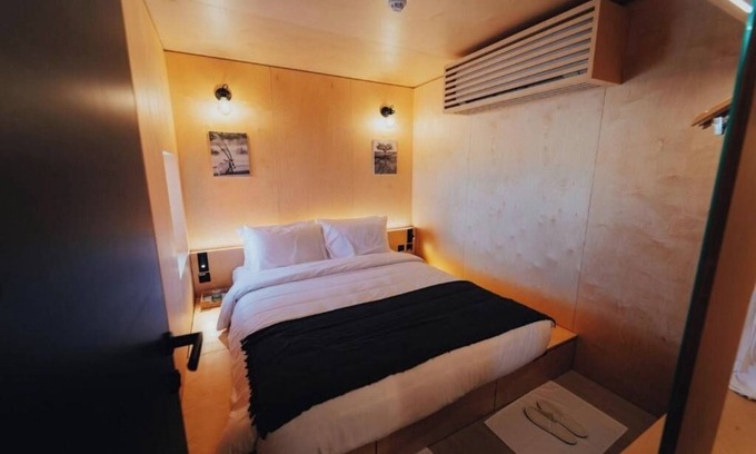 Al Mirfa Cabina | Two Bedroom Cabin Near Al Mugheirah Bay Abu Dhabi