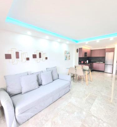 Los Cristianos Apartamento | Two-Bedroom ,central,wifi,sea view