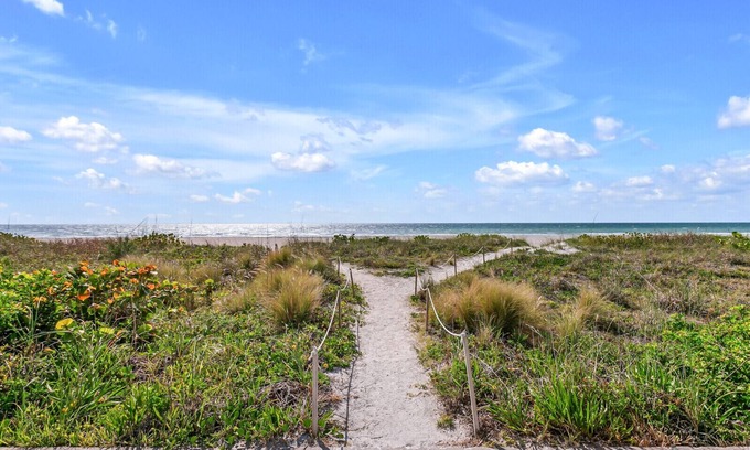 Sand Key Condominio | Two Bedroom Condo Clearwater Beach