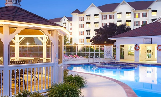 Hershey Condominio | Two Bedroom Condo, Hershey PA 2118780