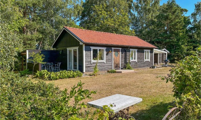 Loderup Casa | Two-Bedroom Holiday Home In Loderup