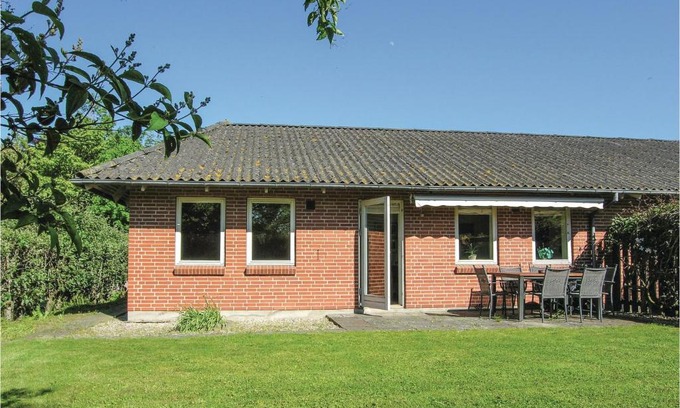 Humble Casa | Two-Bedroom Holiday Home In Humble