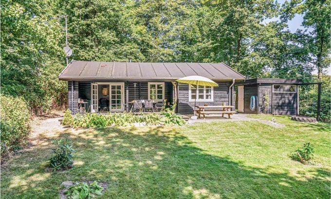 Kollund Casa | Two-Bedroom Holiday Home In Krusa