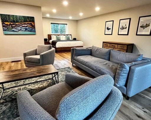 East Kootenay Casa | Two Bedroom House by Snow Valley Lodging