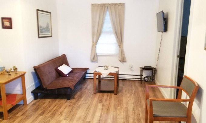 Becket Casa | Two Bedroom house in the heart of the Berkshires
