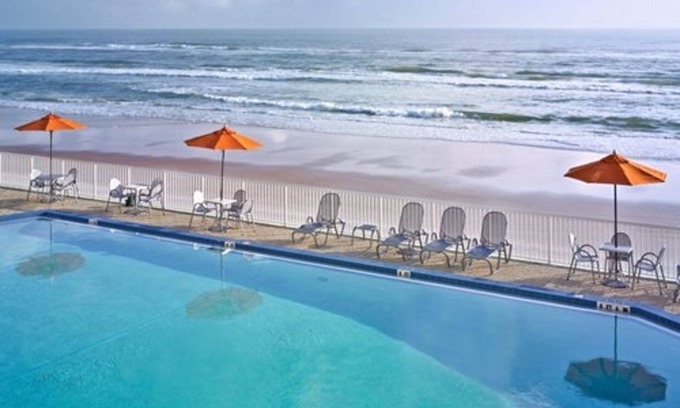 Daytona Beach Shores Complejo | Two Bedroom Ocean Front Luxury Condo, Daytona Beach (1843896)