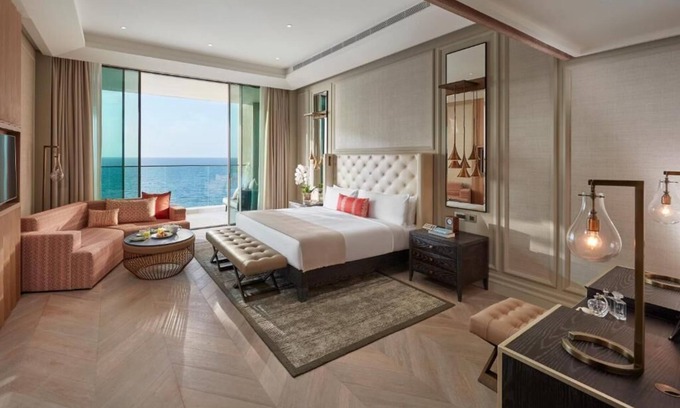 Jumeira 1 Casa | Two Bedroom Suite Near Mercato shopping Mall By Luxury Bookings