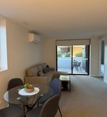 Dickson Apartamento | Two Bedroom, Two Bathroom - Kashmir Apartment in Canberra City