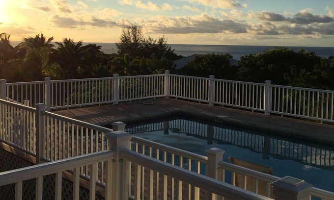 Westbury Casa | Villa de dos habitaciones con piscina en la hermosa Nevis