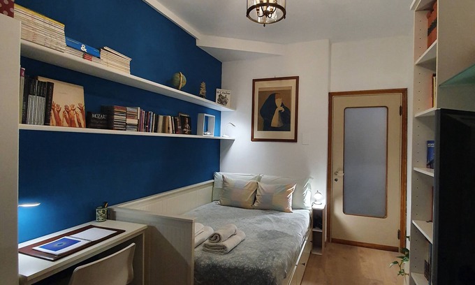 Chinatown Apartamento | Two bedrooms apartment in the centre - Big terrace