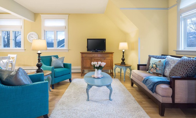 South Central Condominio | A dos cuadras del lago!