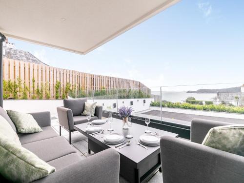 Carlyon Bay Casa | Two Chi An Mor
