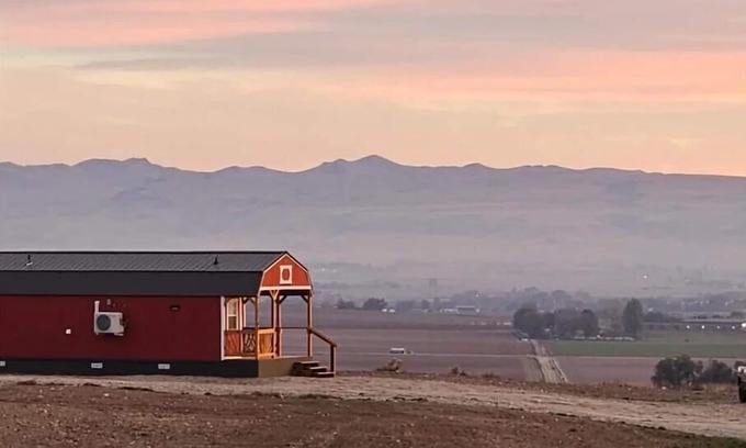 Canyon County Casa | Two Cottages on 30 acres with views. Sleeps 12 and 2 baths