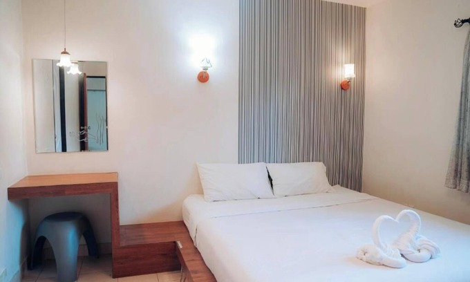 Si Racha Apartamento | Two Fifty Nine Resort 259 Resort Three-Bedroom House #1