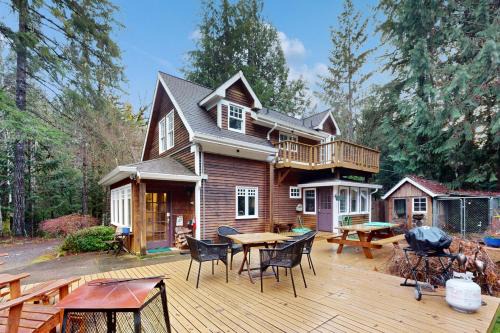 Shelton Casa | Two Herons Cottage