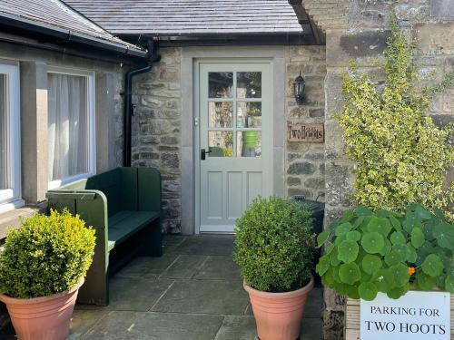 Rathmell Casa | Two Hoots