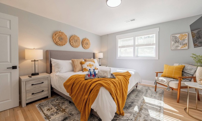 Blacksburg Casa | Two King Bedrooms - Blacksburg Suites