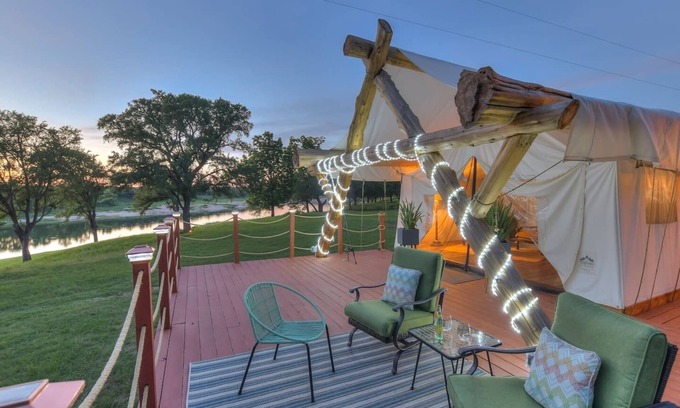 Marble Falls Cabina | Two Lakefront Yurts Hot Tubs, Kayaks, Dog Friendly