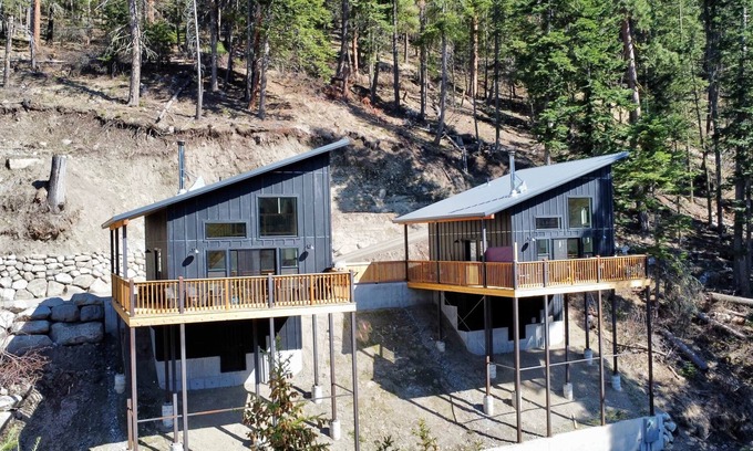 Joseph Chalet De Esquí | Two Modern Chalets- Entire Property- w/ the best Views