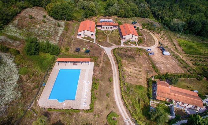 San Severino Otro | Apartamento de dos habitaciones con un patio a pocos pasos de Palinuro "2"