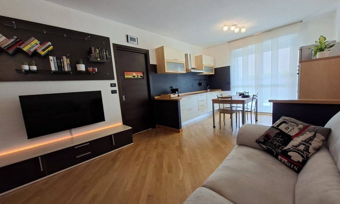 Cuneo Apartamento | TWO-ROOM APARTMENT WITH PRIVATE GARDEN