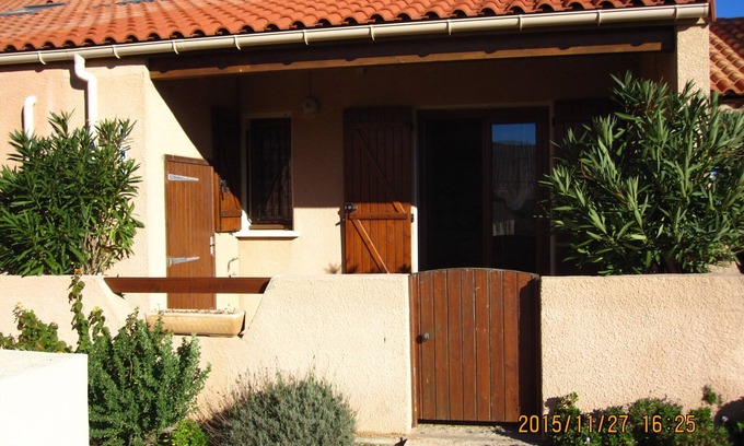 Port Leucate Casa | Villa de dos habitaciones Port Leucate 11370 lote. El gran azul 684 av. de la entrada rec