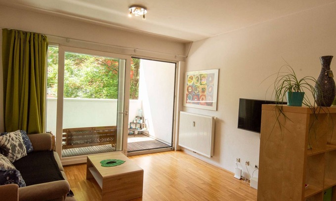 Geidorf Apartamento | two rooms appartement with loggia to relax