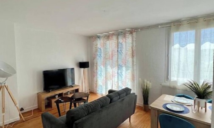 Evreux Apartamento | Two rooms available, near Evreux cathedral