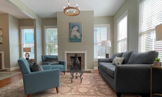 Beach Institute Casa | Two-story historic home along quiet streets and a gated courtyard. Free parking.