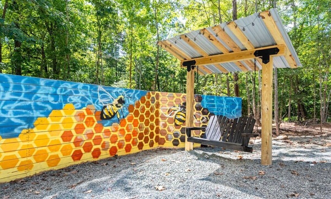 Bynum Apartamento | Two Tree Houses - Beehive & H20