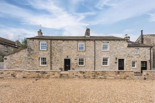 Hetton Casa | Two Trees, By Birch Stays