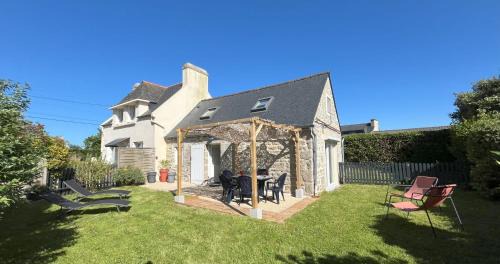 Cleder Casa | Ty Ar S Hisel 3 chambres pour 5 personnes, proche mer, parking
