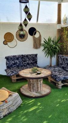 Chauve Casa | Ty Grain de Sel : logement privatif avec piscine, jardin et patio