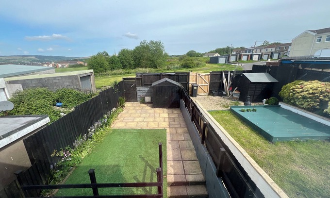 Merthyr Tydfil Casa | Tydfil Retreat - 3 Bedroom Cozy House