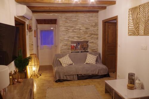 Cervione Apartamento | Typical Corsican apartment