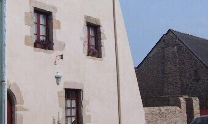 Batz-sur-Mer Casa | Casa típica en un pueblo de marismas para 2 a 5 personas. cómodo, tranquilo, wifi