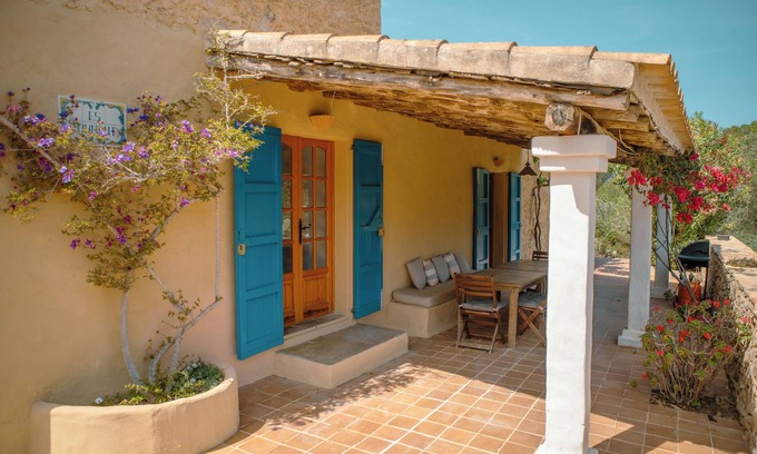 Formentera Casa | Casa típica de Formentera con amplio poche y jardín