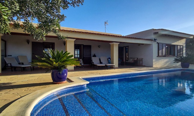Sant Agusti des Vedra Villa | Casa típica ibicenca, piscina privada, grandes espacios de disfrute. Recomendada