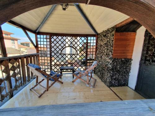Pero Apartamento | Typical mountain mansarda close to Fiera Rho Milano MIND
